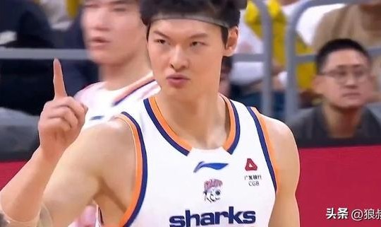 乐鱼官方-CBA第一阶段完整排名：广厦上海争第1 中游竞争惨烈 四川0胜23负