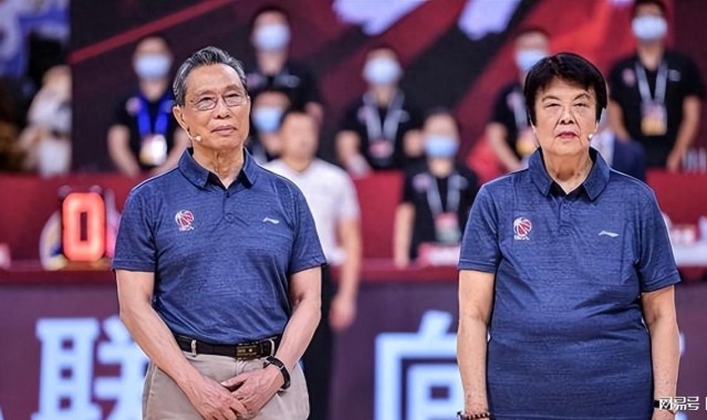 乐鱼网官网-钟南山做梦没想到，自己89岁高龄的妻子，如今再次为他“争光”
